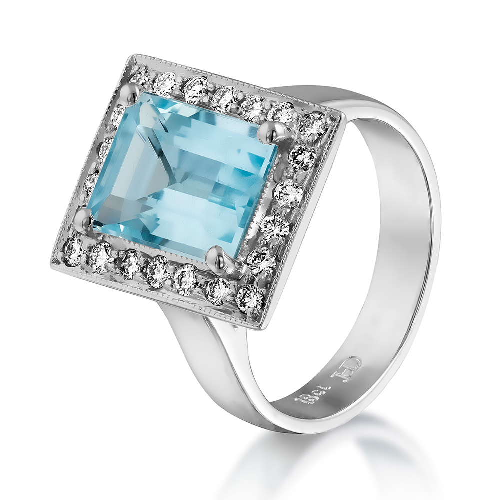 080427 Emerald Cut Aquamarine and Diamond Cluster Ring hero