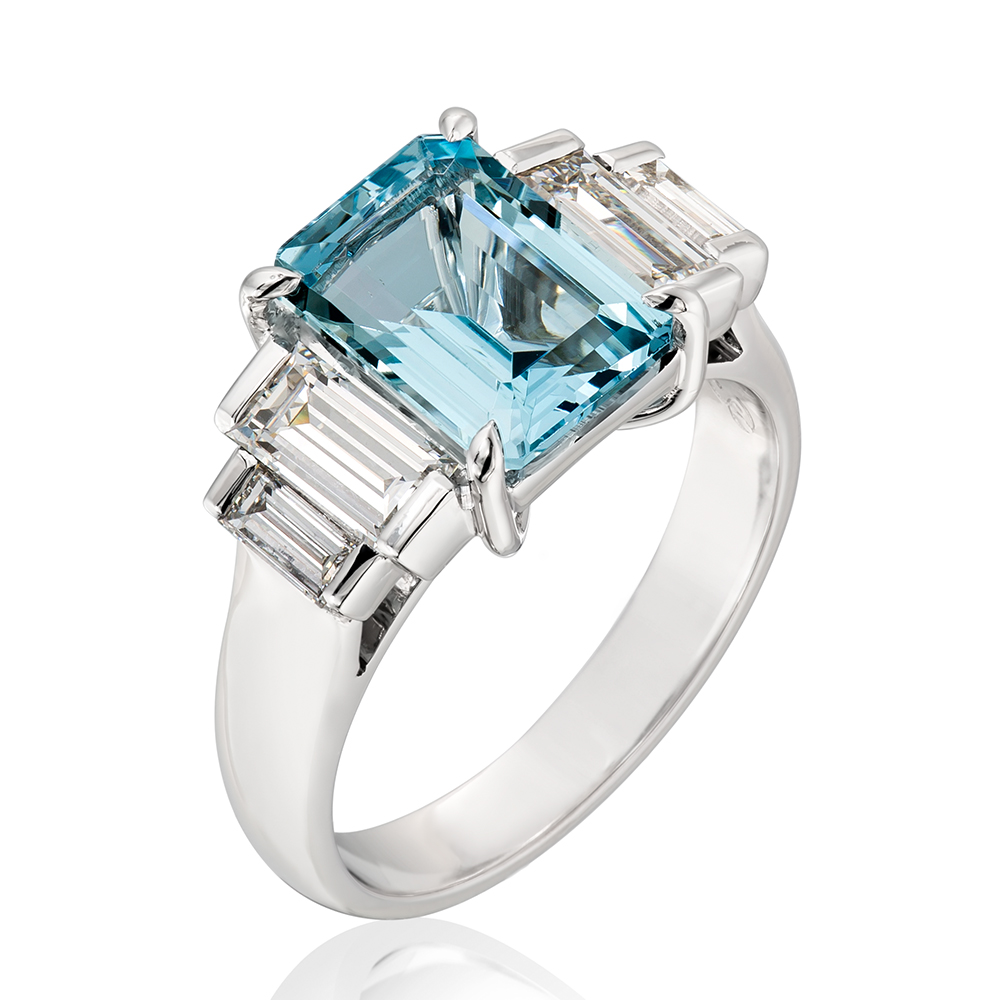 What Does Aquamarine Symbolise for an Engagement Ring?