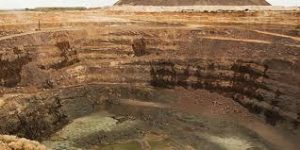 Inside DeBeers Diamond Mine