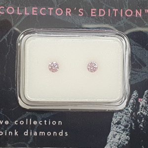 2 pink argyle diamonds in collectors edition set