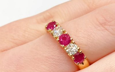 Brilliant cut 5 Across Diamond and Ruby Ring