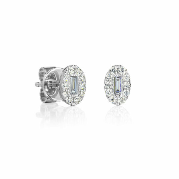 oval shaped diamond stud earrings with center baguette