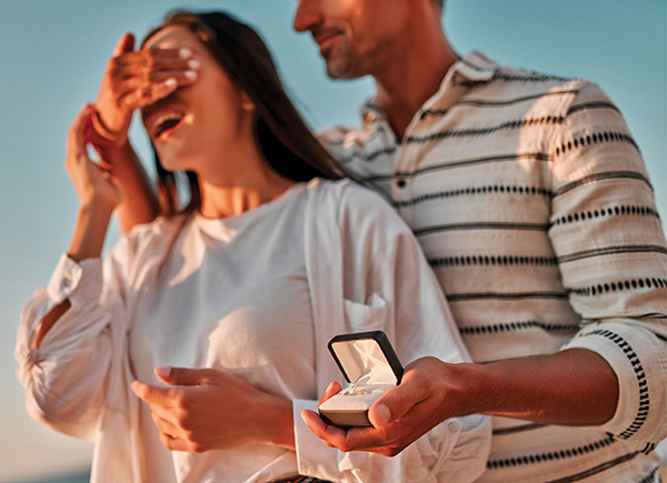 Lower engagement ring spending tips
