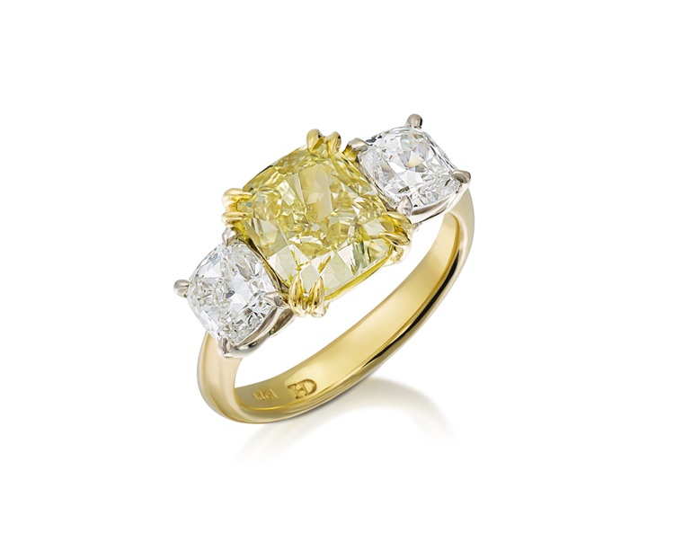 choose side stone for engagement ring