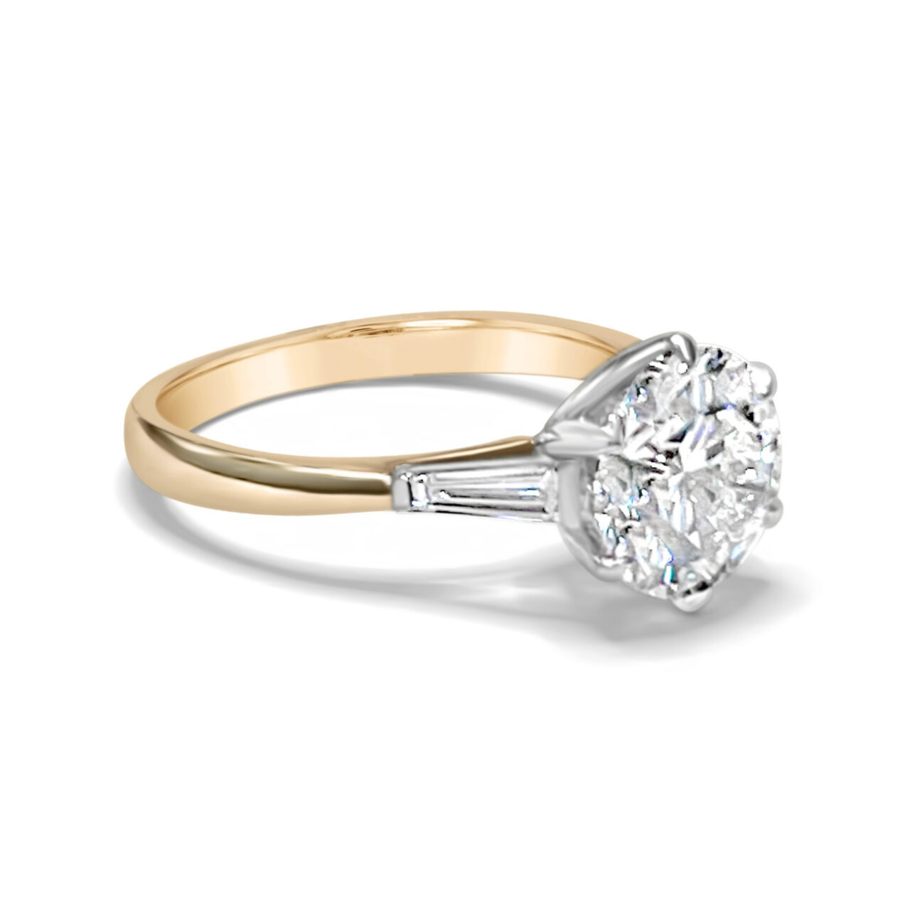 Round Brilliant Cut Ring with Tapered Baguette Diamonds - Image 2