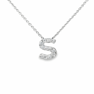 Letter pendant necklace