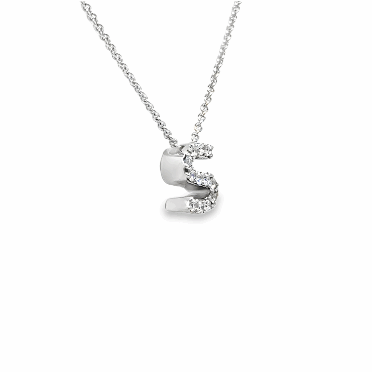 Letter pendant necklace