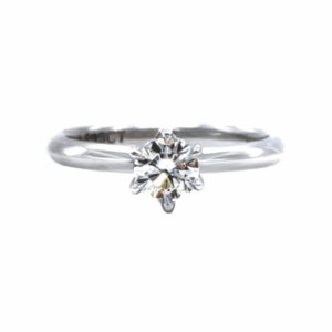 Six-claw Set Solitaire Diamond Ring