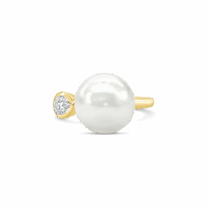 South Sea Pearl & Pear Cut Diamond Ring